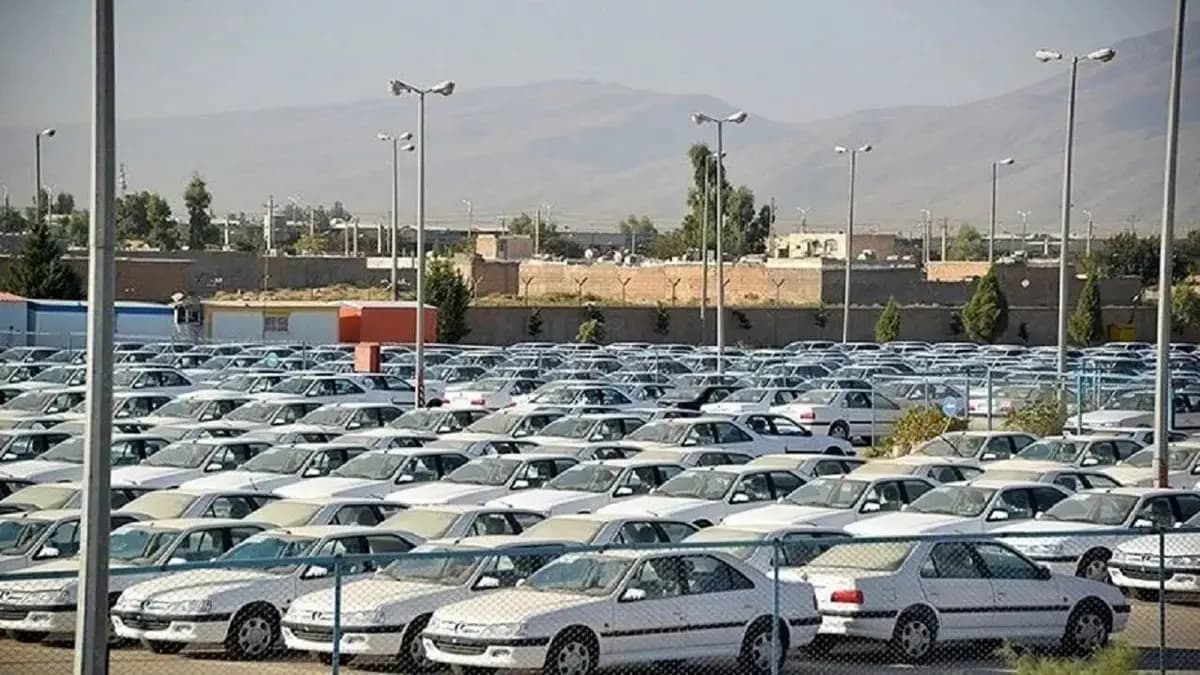 تصویر خبر: قیمت خودرو بازار آزاد امروز ۲۱ خرداد/ محصولات ایران‌خودرو و سایپا چه قیمتی معامله شدند؟