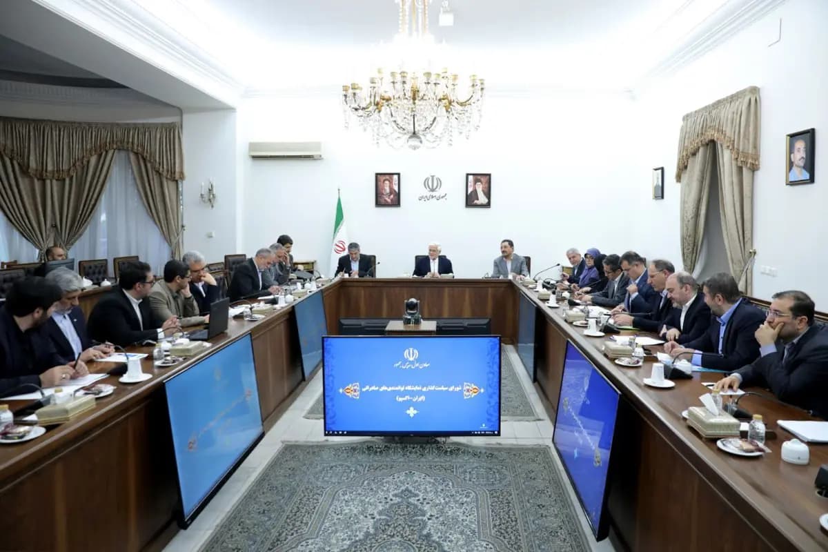 عارف:برپایی نمایشگاه ایران اکسپو برای ارتقاء جایگاه ایران در منطقه است