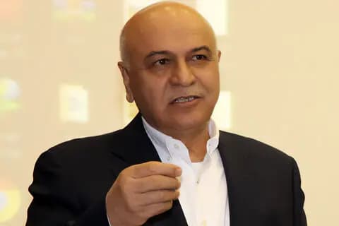 تصویر خبر: چالشهای ارزی صنعت قطعهسازی و راهکارهای پیشنهادی برای رفع موانع تولید