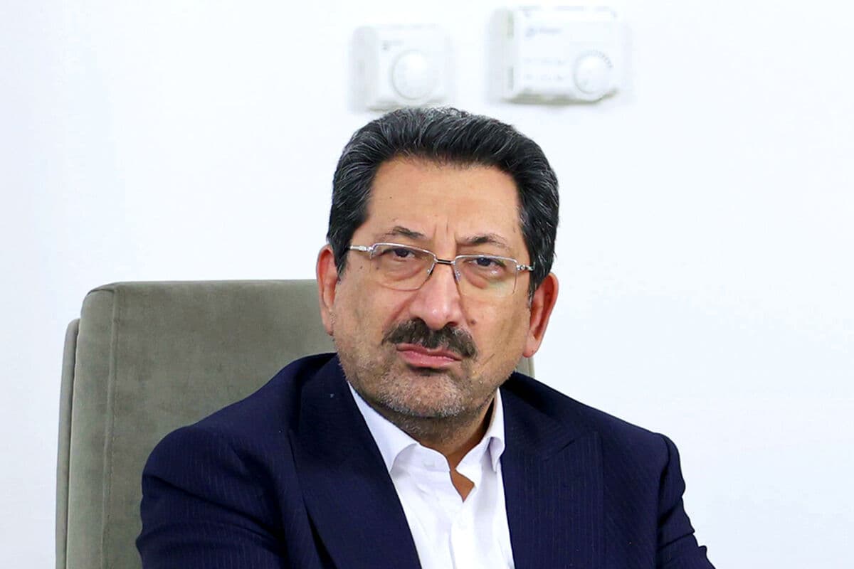 تصویر خبر: وزیر صمت: در اولین فرصت به کردستان سفر میکنم